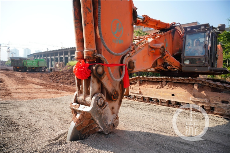 璧山区TOD大型城市综合体正式开工 (6693680)-20210730145540_极速看图.jpg