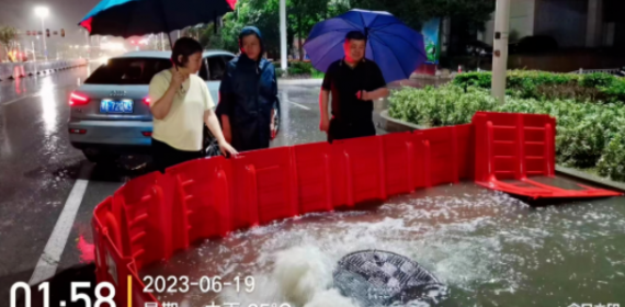 湖北鄂州城管：彻夜坚守风雨一线 筑牢城市安全屏障