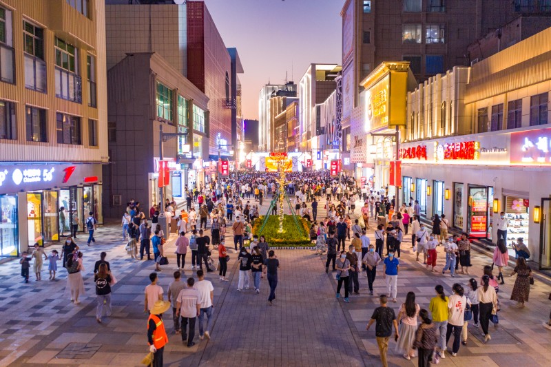 建设美丽街区，打造“城市客厅”